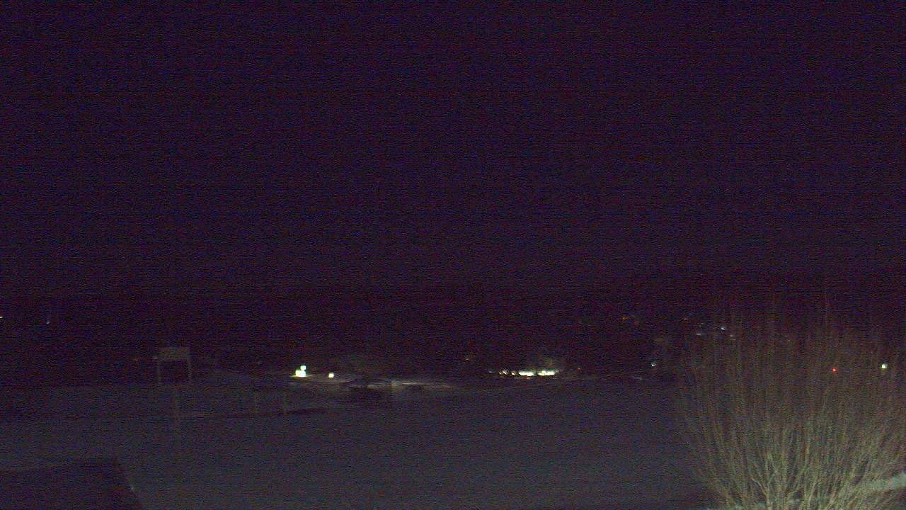 Thumbnail for current weather camera view from Forest City Regional Jr Sr HS in Forest City, Pennsylvania