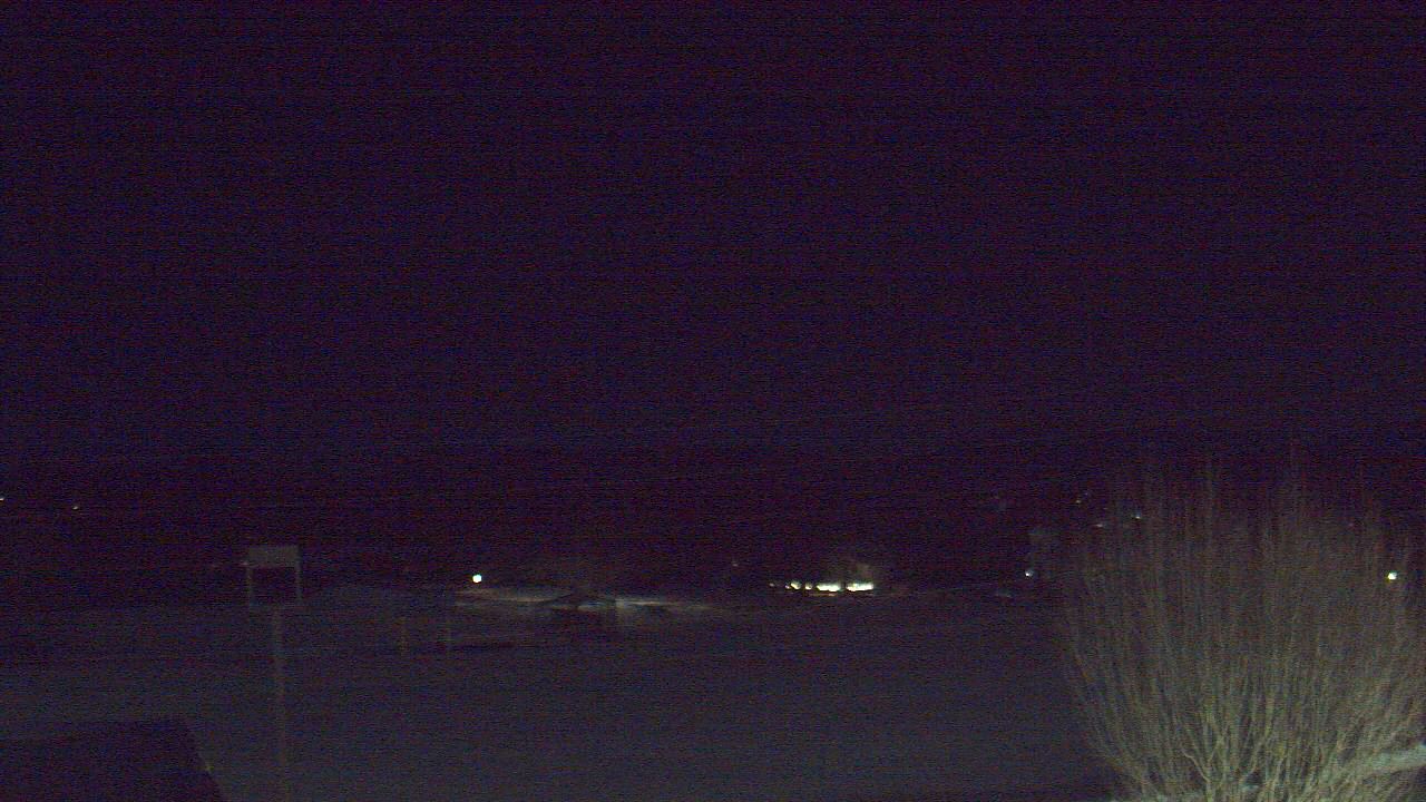 Thumbnail for current weather camera view from Forest City Regional Jr Sr HS in Forest City, Pennsylvania