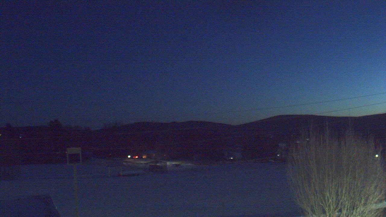 Thumbnail for current weather camera view from Forest City Regional Jr Sr HS in Forest City, Pennsylvania