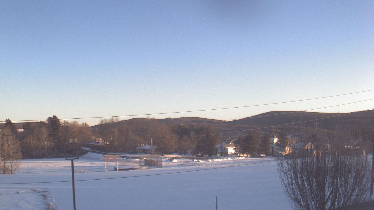 Thumbnail for current weather camera view from Forest City Regional Jr Sr HS in Forest City, Pennsylvania