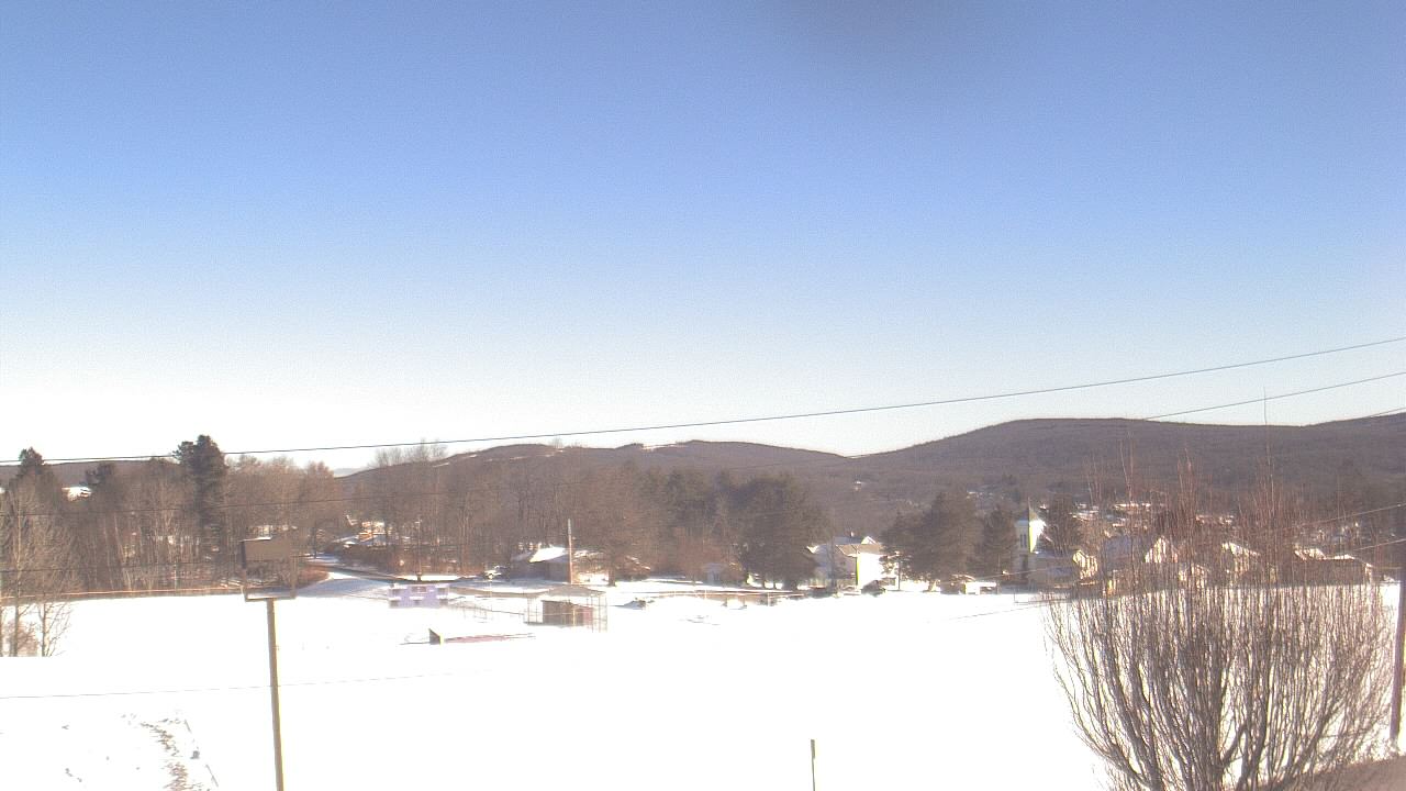 Thumbnail for current weather camera view from Forest City Regional Jr Sr HS in Forest City, Pennsylvania