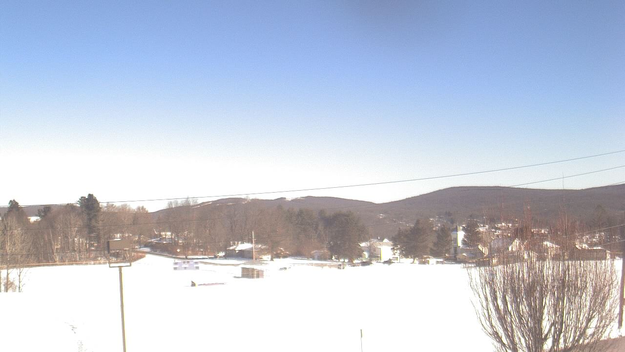 Thumbnail for current weather camera view from Forest City Regional Jr Sr HS in Forest City, Pennsylvania