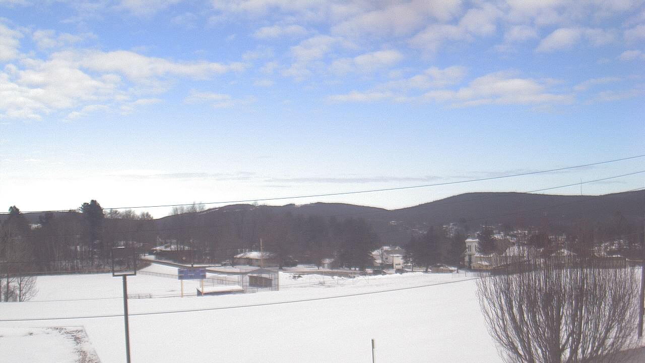 Thumbnail for current weather camera view from Forest City Regional Jr Sr HS in Forest City, Pennsylvania