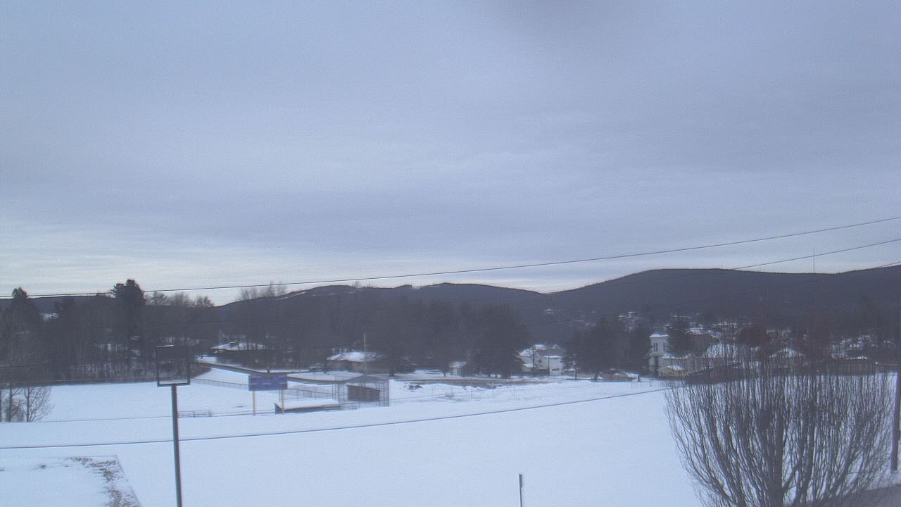 Thumbnail for current weather camera view from Forest City Regional Jr Sr HS in Forest City, Pennsylvania