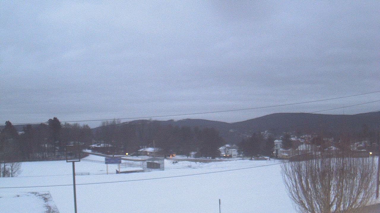 Thumbnail for current weather camera view from Forest City Regional Jr Sr HS in Forest City, Pennsylvania