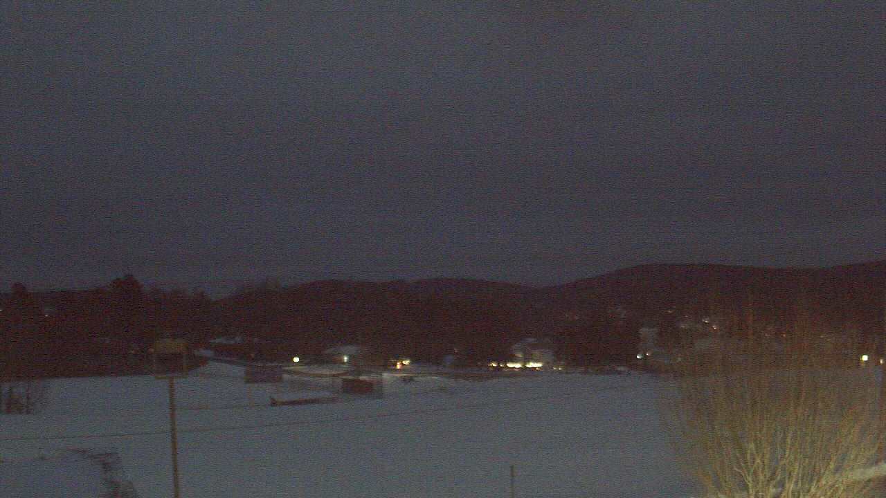 Thumbnail for current weather camera view from Forest City Regional Jr Sr HS in Forest City, Pennsylvania