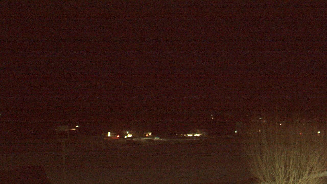 Thumbnail for current weather camera view from Forest City Regional Jr Sr HS in Forest City, Pennsylvania