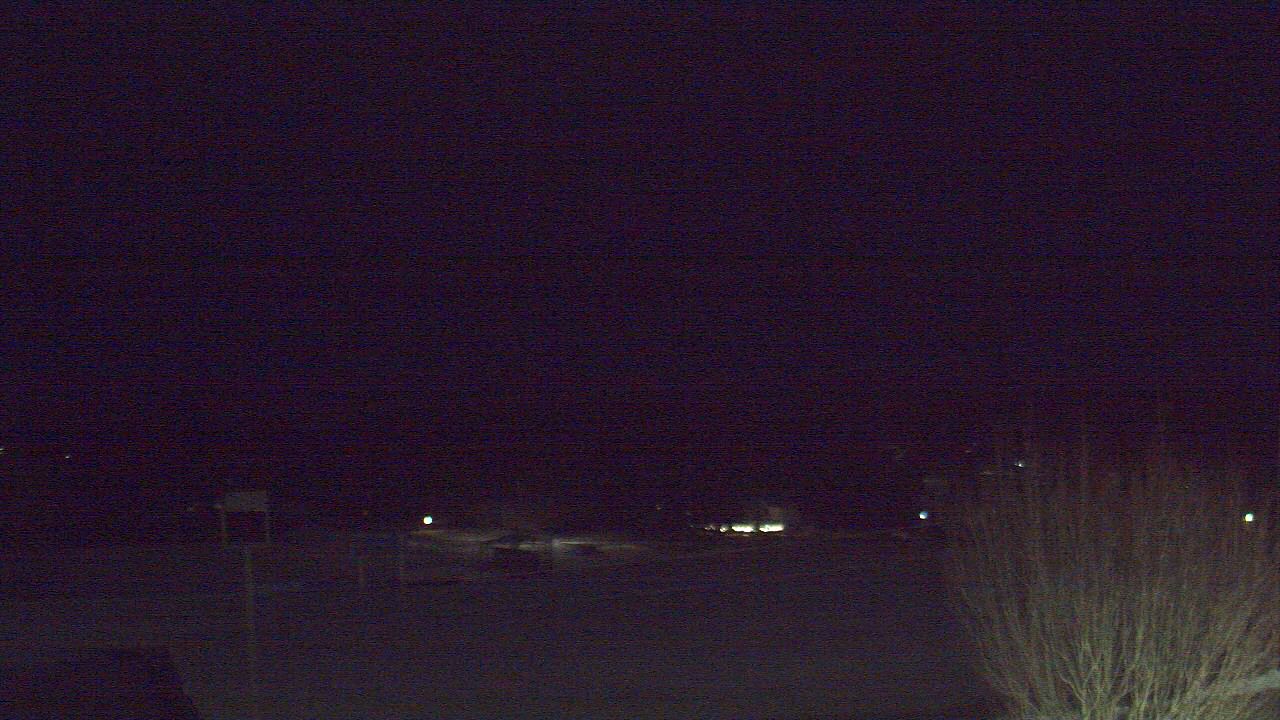 Thumbnail for current weather camera view from Forest City Regional Jr Sr HS in Forest City, Pennsylvania