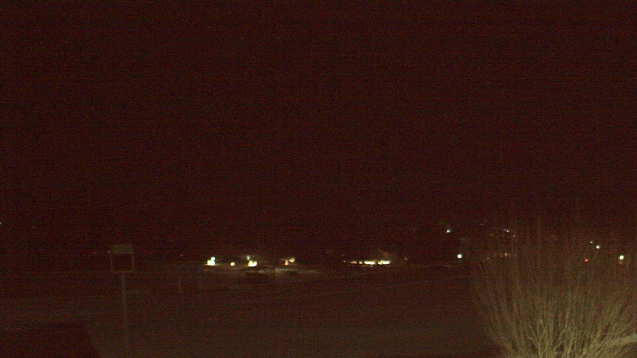 Thumbnail for current weather camera view from Forest City Regional Jr Sr HS in Forest City, Pennsylvania