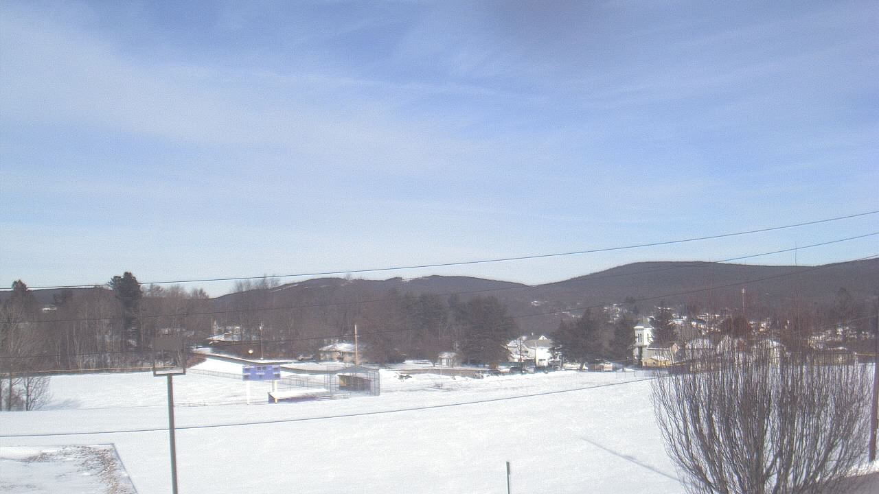 Thumbnail for current weather camera view from Forest City Regional Jr Sr HS in Forest City, Pennsylvania