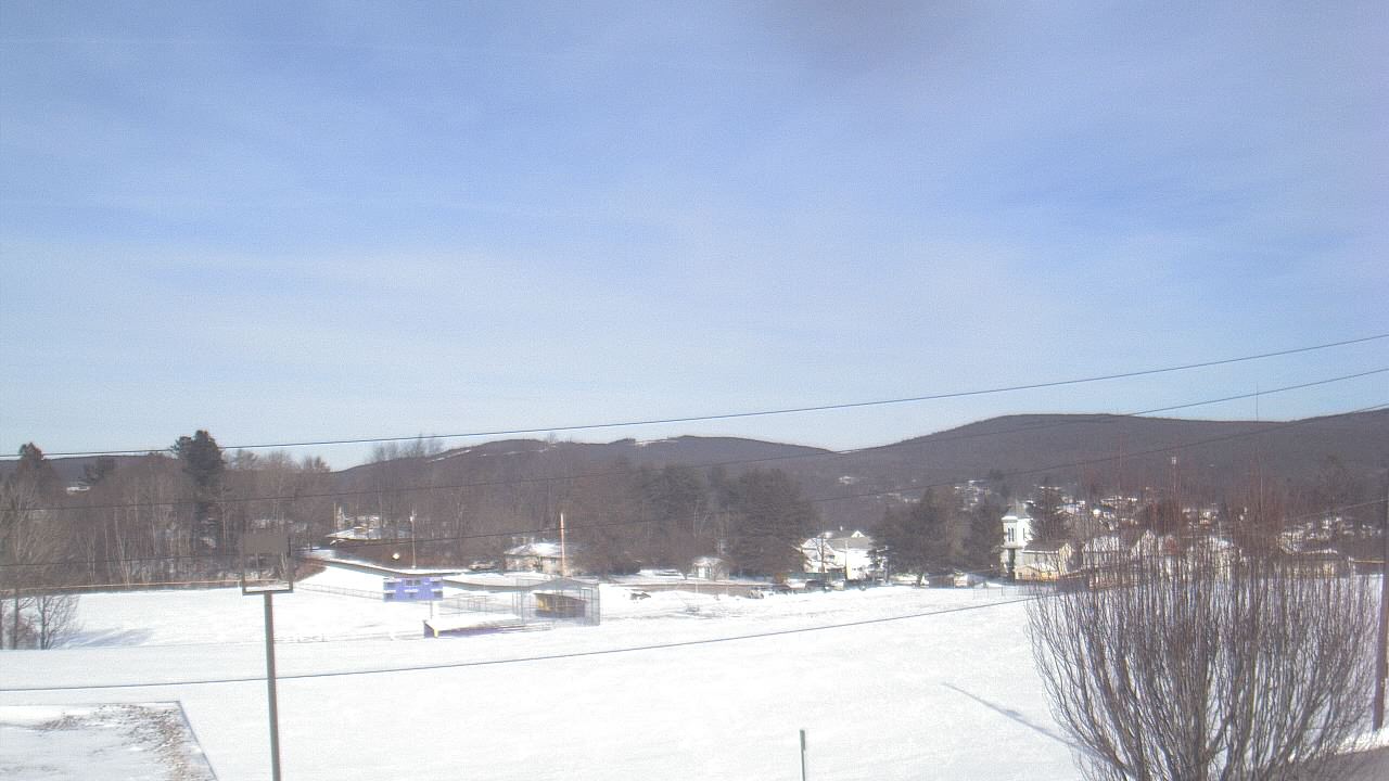 Thumbnail for current weather camera view from Forest City Regional Jr Sr HS in Forest City, Pennsylvania