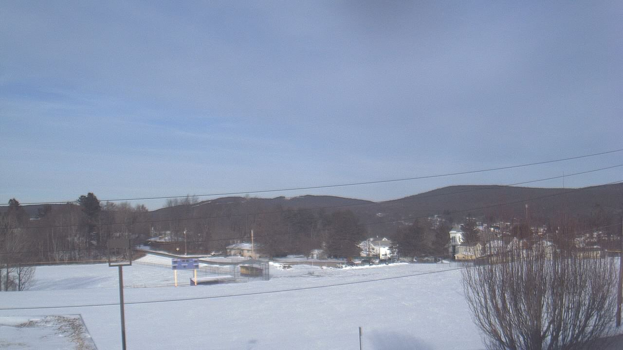 Thumbnail for current weather camera view from Forest City Regional Jr Sr HS in Forest City, Pennsylvania