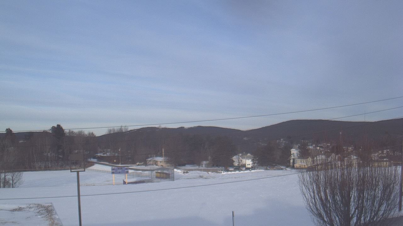 Thumbnail for current weather camera view from Forest City Regional Jr Sr HS in Forest City, Pennsylvania