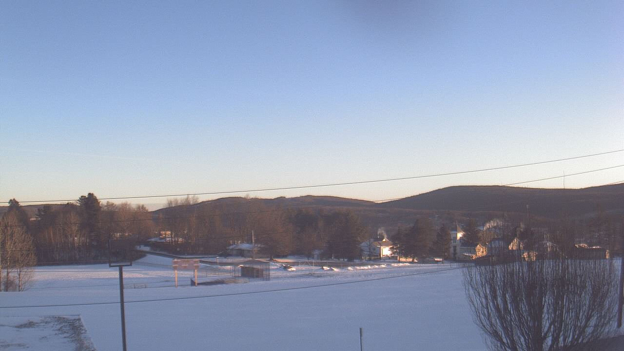 Thumbnail for current weather camera view from Forest City Regional Jr Sr HS in Forest City, Pennsylvania