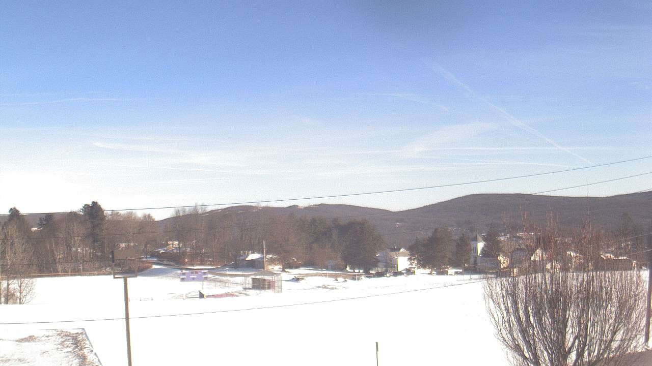 Thumbnail for current weather camera view from Forest City Regional Jr Sr HS in Forest City, Pennsylvania