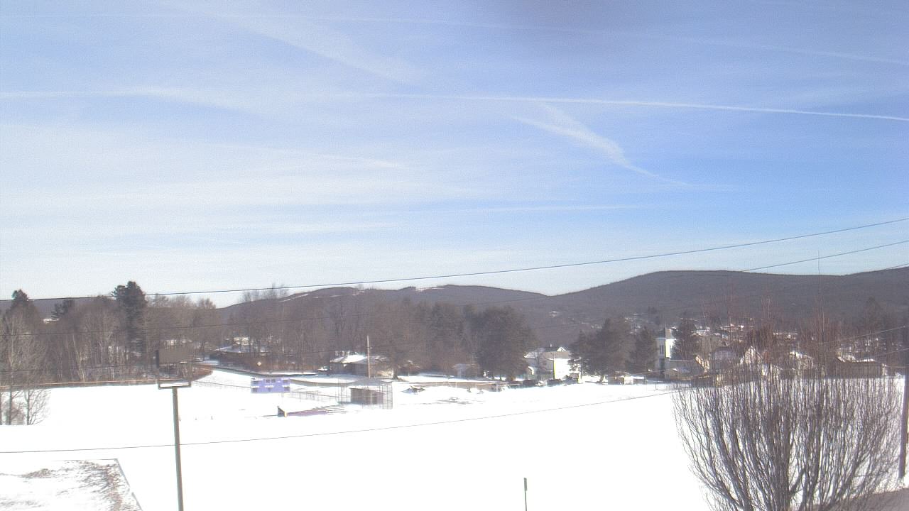 Thumbnail for current weather camera view from Forest City Regional Jr Sr HS in Forest City, Pennsylvania