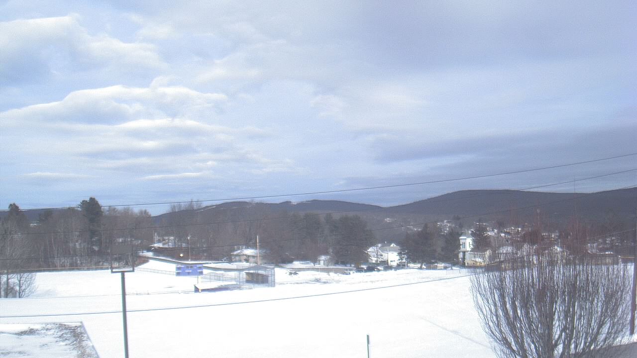 Thumbnail for current weather camera view from Forest City Regional Jr Sr HS in Forest City, Pennsylvania