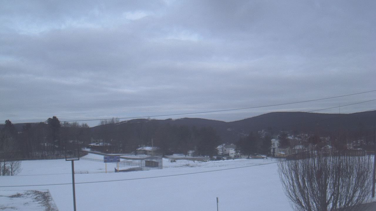 Thumbnail for current weather camera view from Forest City Regional Jr Sr HS in Forest City, Pennsylvania