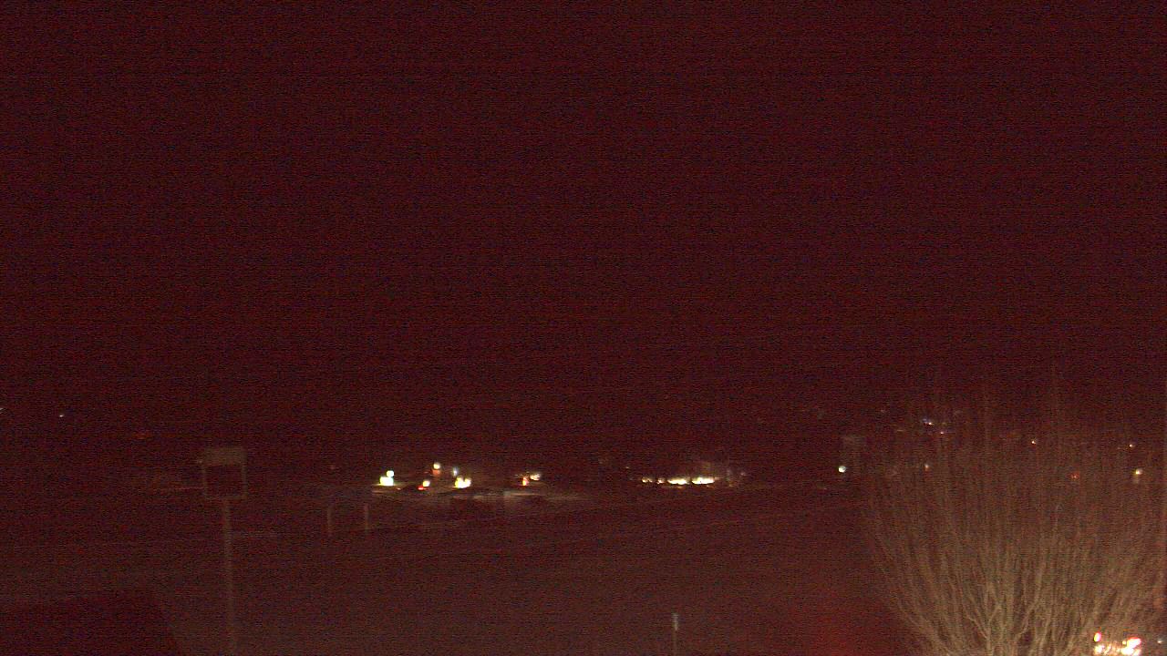 Thumbnail for current weather camera view from Forest City Regional Jr Sr HS in Forest City, Pennsylvania