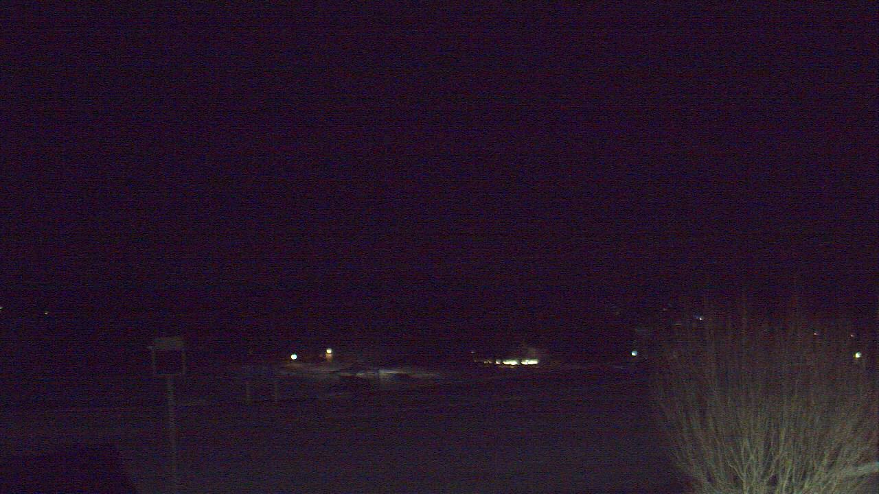 Thumbnail for current weather camera view from Forest City Regional Jr Sr HS in Forest City, Pennsylvania