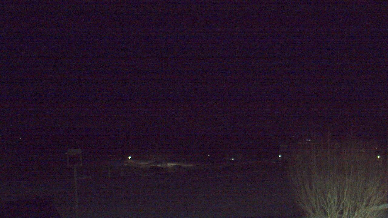 Thumbnail for current weather camera view from Forest City Regional Jr Sr HS in Forest City, Pennsylvania