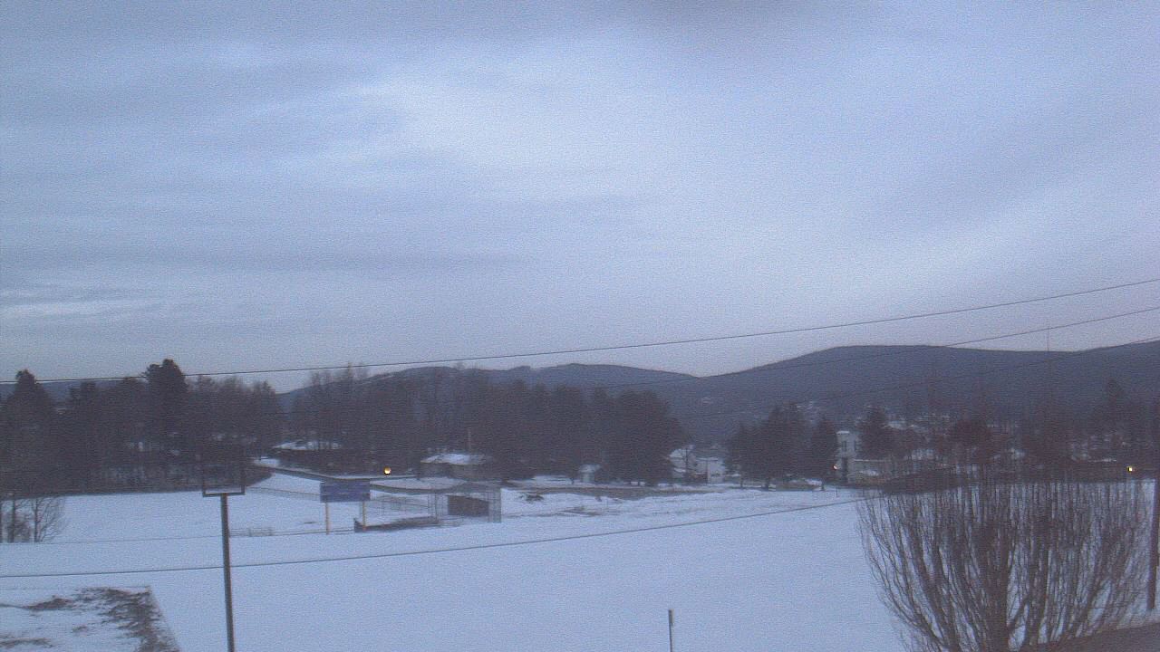 Thumbnail for current weather camera view from Forest City Regional Jr Sr HS in Forest City, Pennsylvania