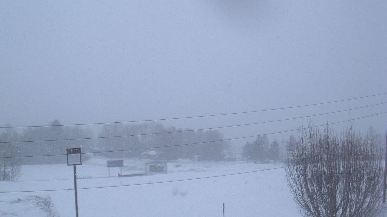 Thumbnail for current weather camera view from Forest City Regional Jr Sr HS in Forest City, Pennsylvania