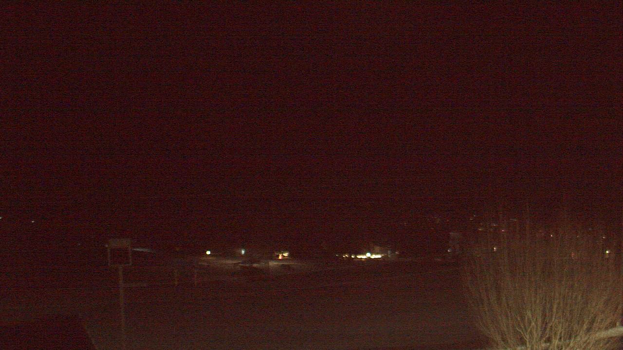 Thumbnail for current weather camera view from Forest City Regional Jr Sr HS in Forest City, Pennsylvania