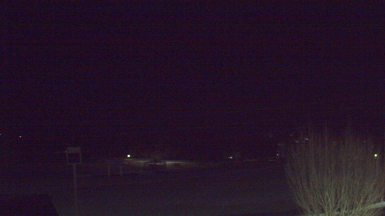 Thumbnail for current weather camera view from Forest City Regional Jr Sr HS in Forest City, Pennsylvania