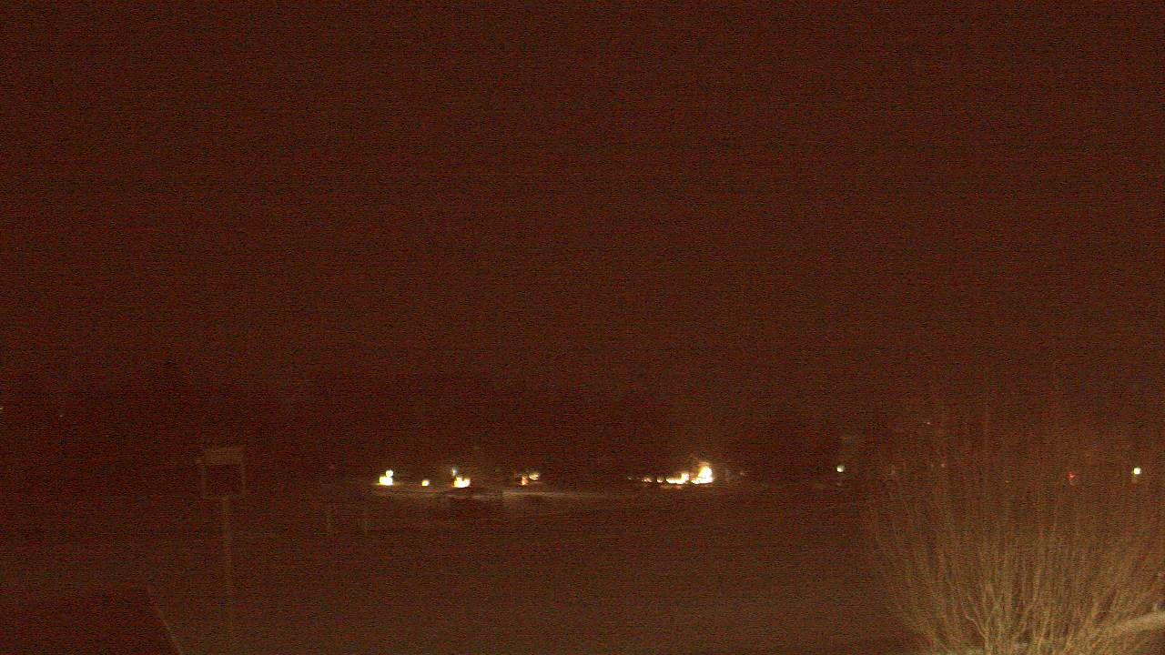 Thumbnail for current weather camera view from Forest City Regional Jr Sr HS in Forest City, Pennsylvania