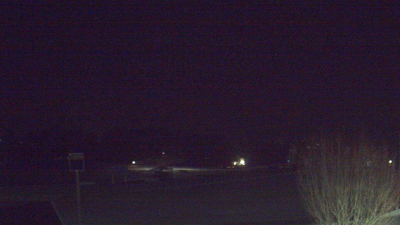 Thumbnail for current weather camera view from Forest City Regional Jr Sr HS in Forest City, Pennsylvania