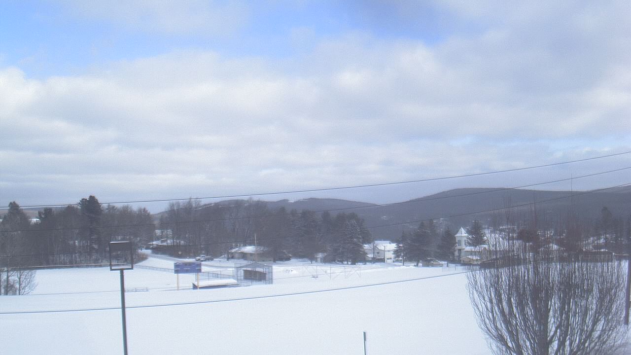 Thumbnail for current weather camera view from Forest City Regional Jr Sr HS in Forest City, Pennsylvania