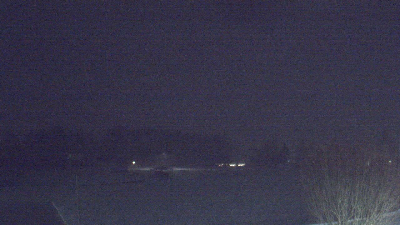 Thumbnail for current weather camera view from Forest City Regional Jr Sr HS in Forest City, Pennsylvania