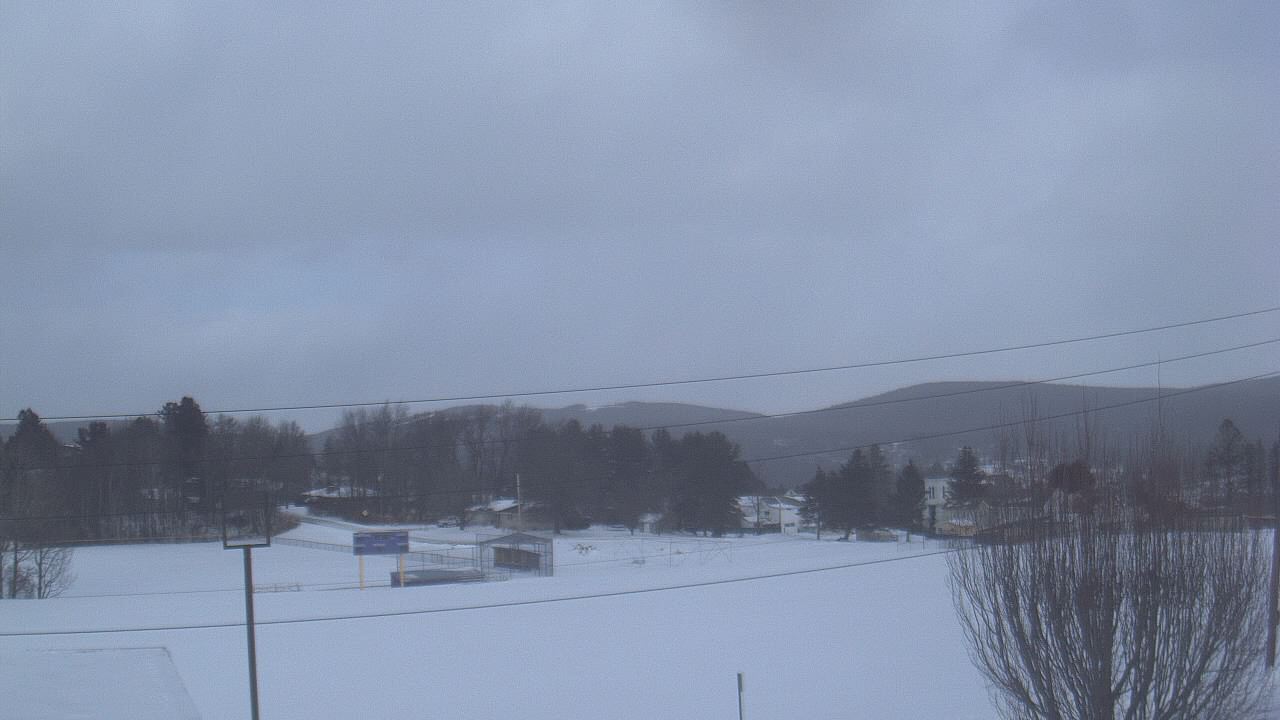 Thumbnail for current weather camera view from Forest City Regional Jr Sr HS in Forest City, Pennsylvania