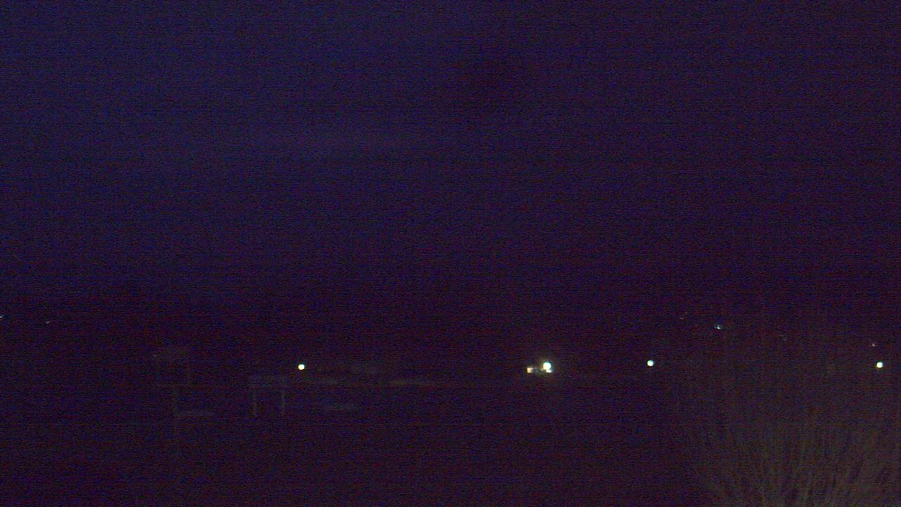 Thumbnail for current weather camera view from Forest City Regional Jr Sr HS in Forest City, Pennsylvania