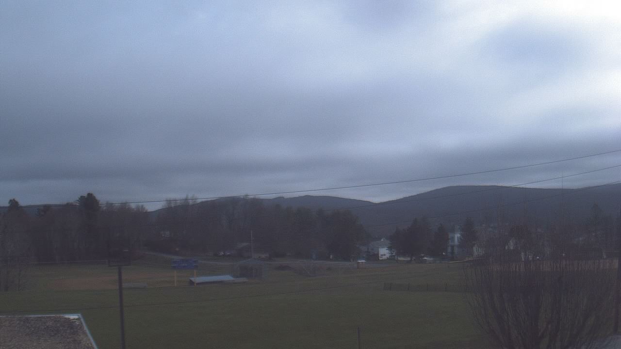 Thumbnail for current weather camera view from Forest City Regional Jr Sr HS in Forest City, Pennsylvania