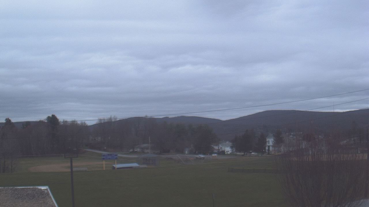 Thumbnail for current weather camera view from Forest City Regional Jr Sr HS in Forest City, Pennsylvania