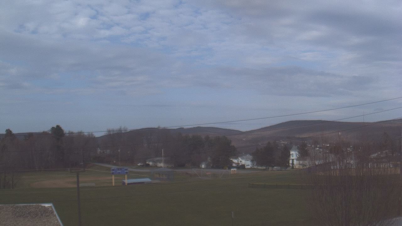 Thumbnail for current weather camera view from Forest City Regional Jr Sr HS in Forest City, Pennsylvania