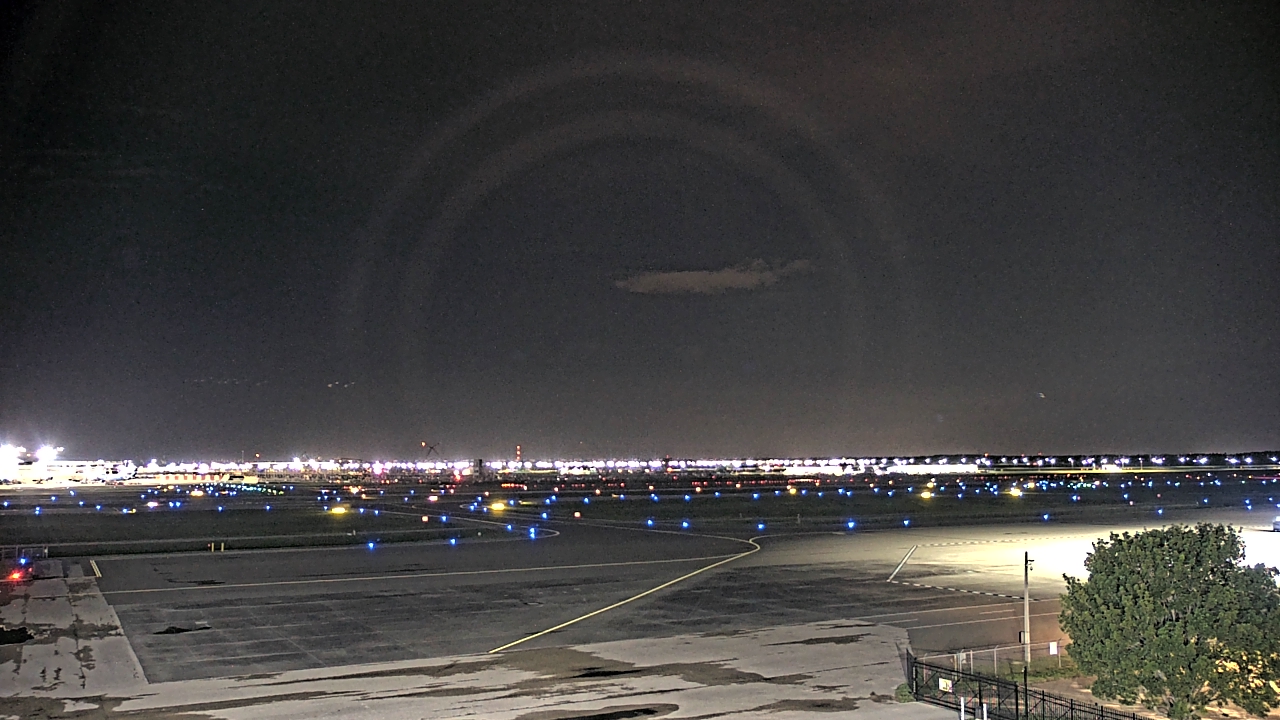 Thumbnail for current weather camera view from PrivateSky (R) Aviation Services Inc. in Fort Myers, Florida