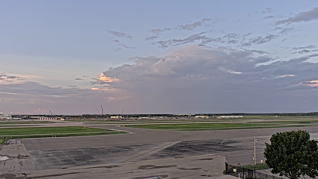 Thumbnail for current weather camera view from PrivateSky (R) Aviation Services Inc. in Fort Myers, Florida