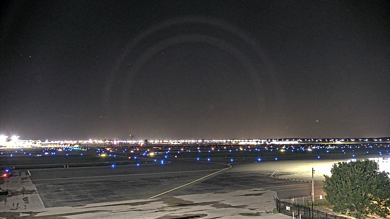Thumbnail for current weather camera view from PrivateSky (R) Aviation Services Inc. in Fort Myers, Florida