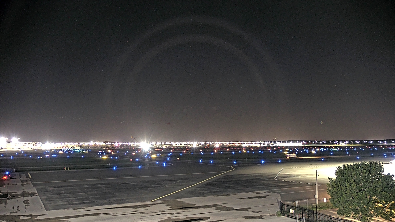 Thumbnail for current weather camera view from PrivateSky (R) Aviation Services Inc. in Fort Myers, Florida
