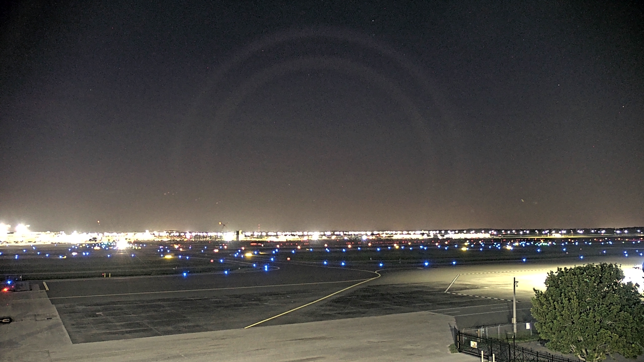 Thumbnail for current weather camera view from PrivateSky (R) Aviation Services Inc. in Fort Myers, Florida