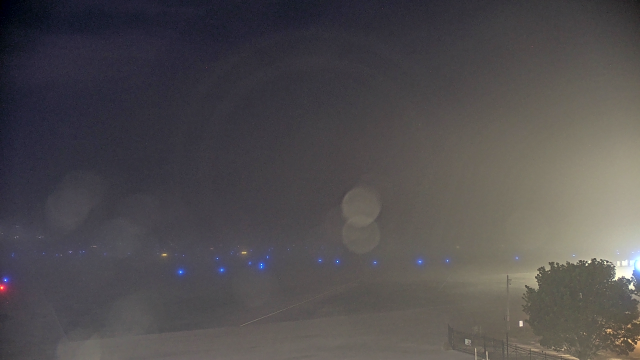 Thumbnail for current weather camera view from PrivateSky (R) Aviation Services Inc. in Fort Myers, Florida