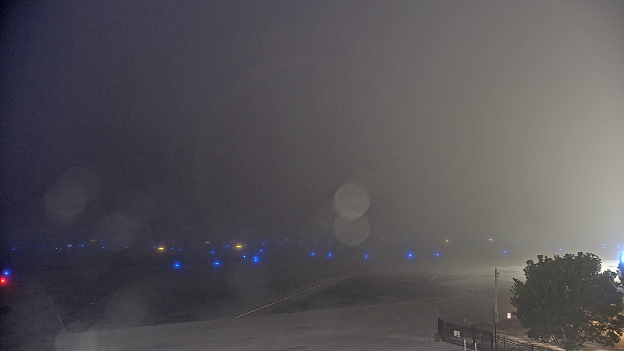 Thumbnail for current weather camera view from PrivateSky (R) Aviation Services Inc. in Fort Myers, Florida