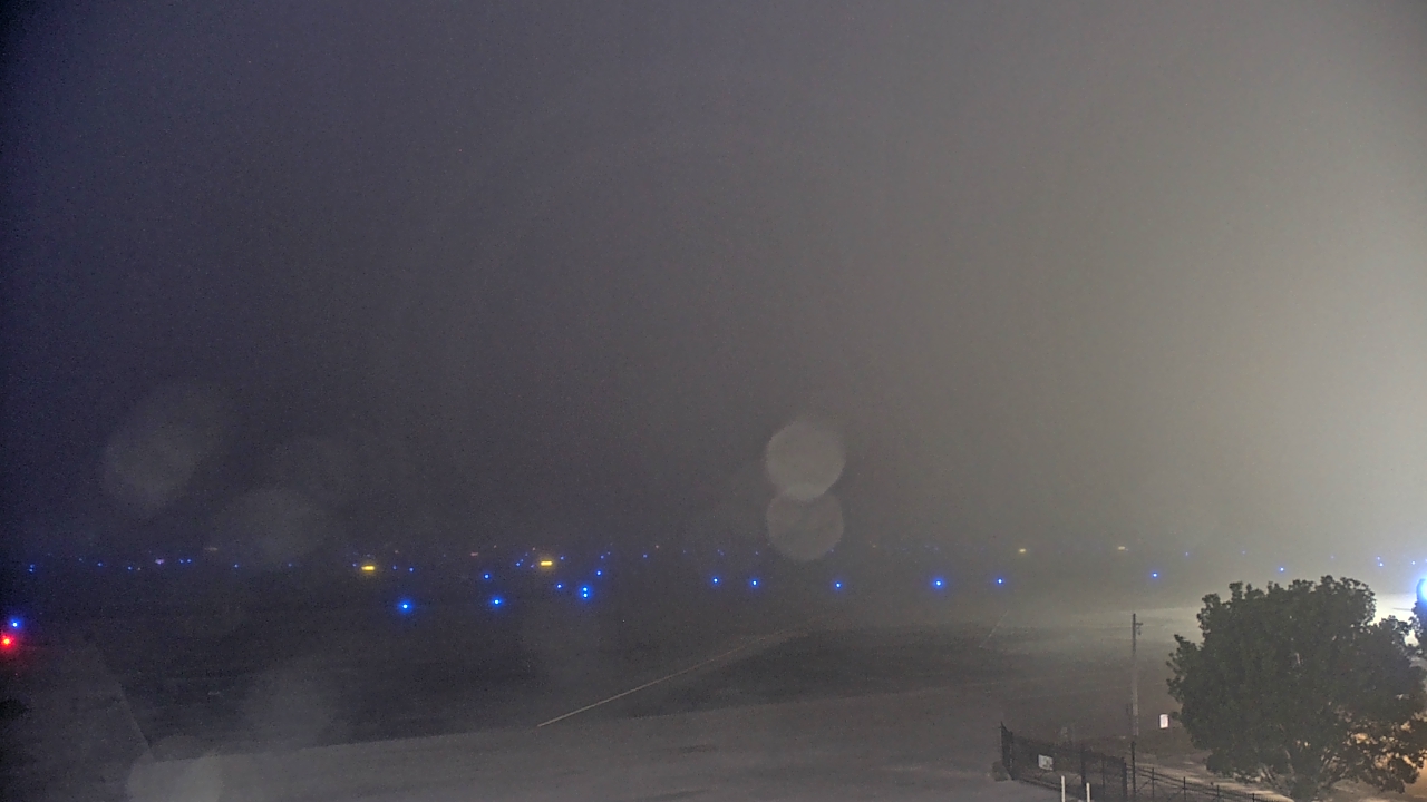 Thumbnail for current weather camera view from PrivateSky (R) Aviation Services Inc. in Fort Myers, Florida