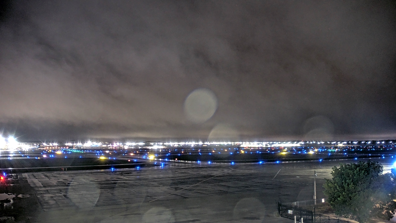 Thumbnail for current weather camera view from PrivateSky (R) Aviation Services Inc. in Fort Myers, Florida