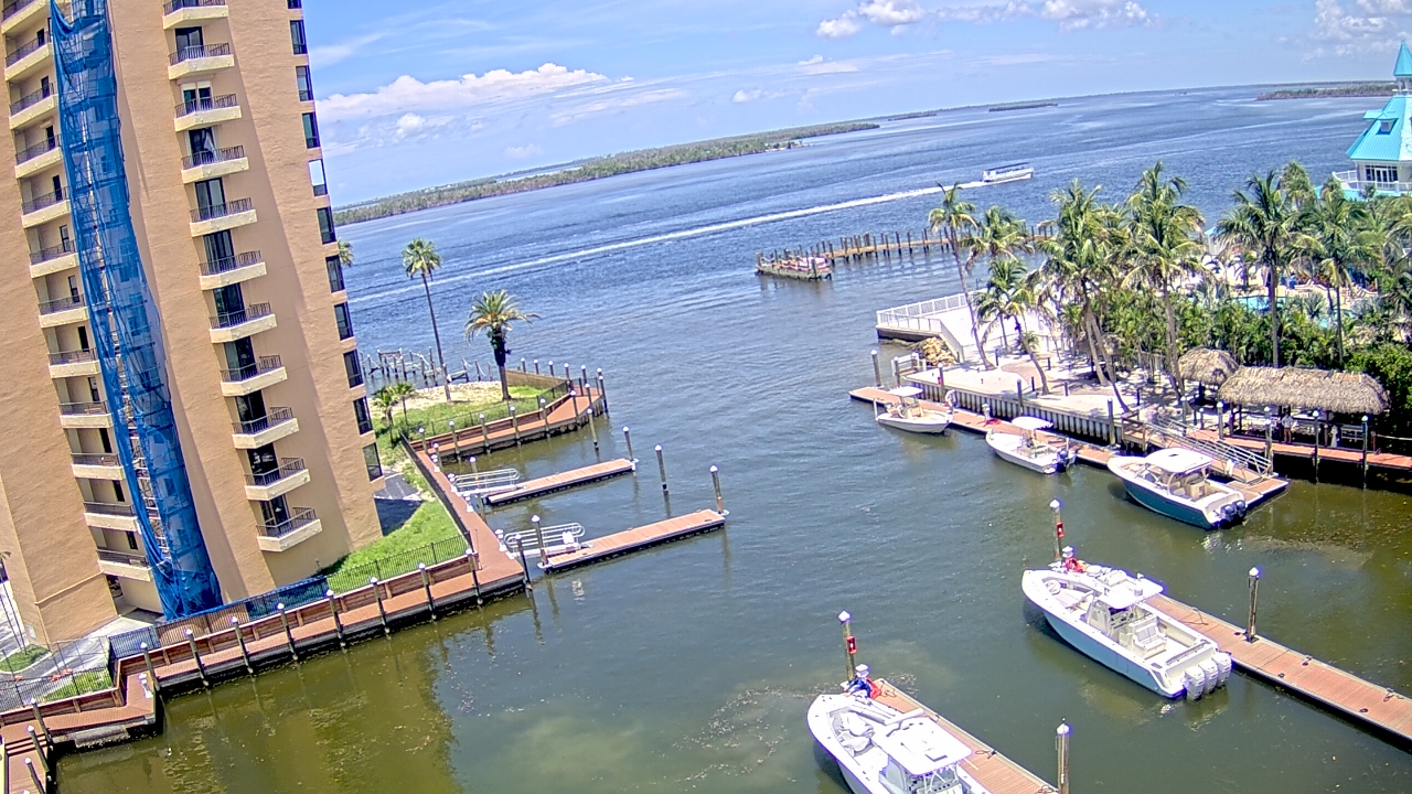 Thumbnail for current weather camera view from Sanibel Harbour Yacht Club in Punta Rassa, Florida