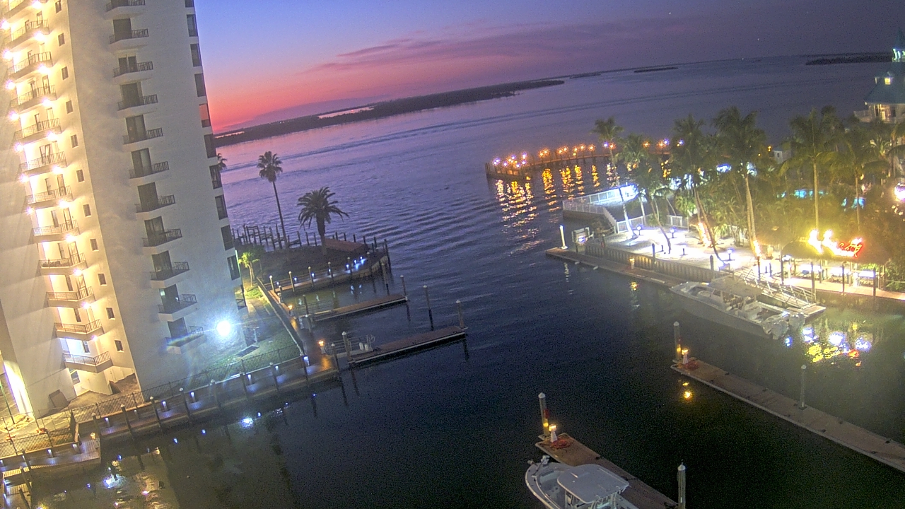 Thumbnail for current weather camera view from Sanibel Harbour Yacht Club in Punta Rassa, Florida