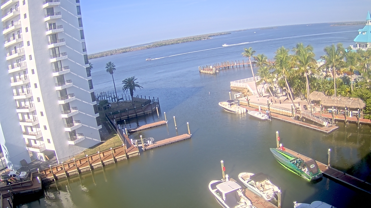 Thumbnail for current weather camera view from Sanibel Harbour Yacht Club in Punta Rassa, Florida